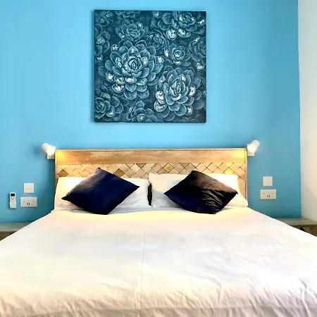 By Promenade And Apartman