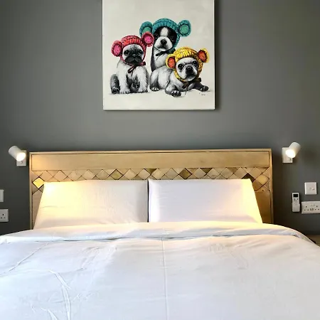 By Promenade And Apartman