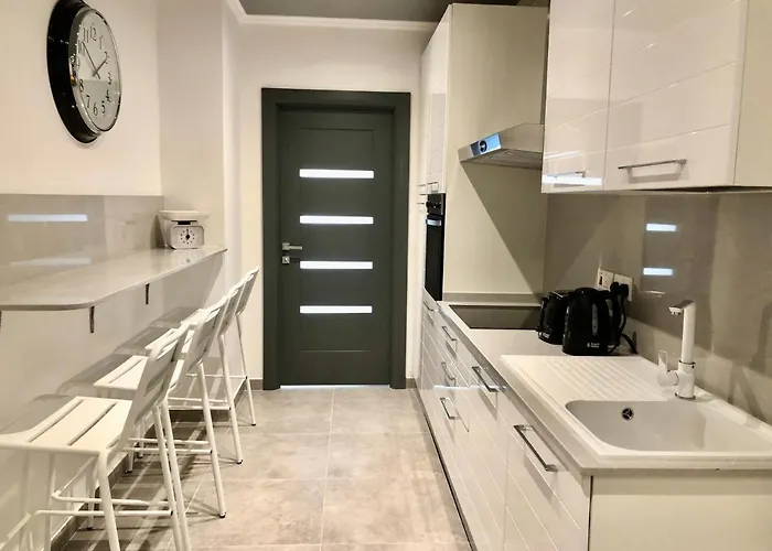 By Promenade And Apartament Sliema