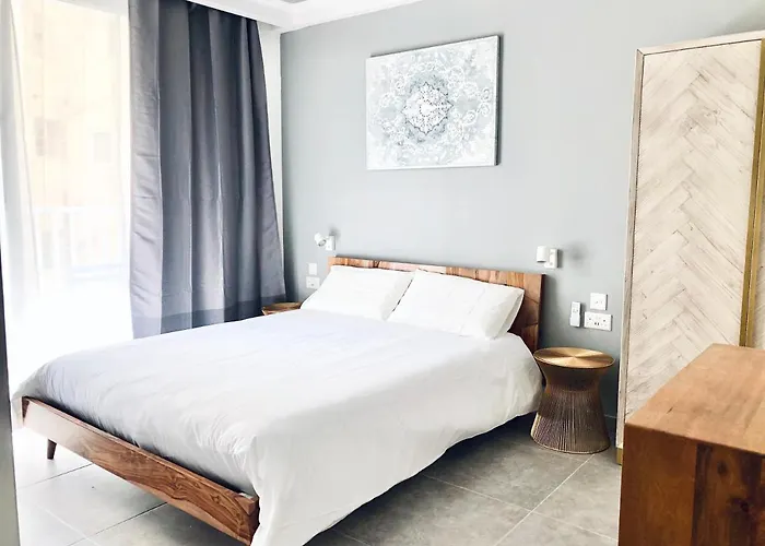 By Promenade And Apartament Sliema