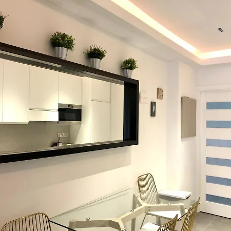 Apartment By Promenade And Sliema