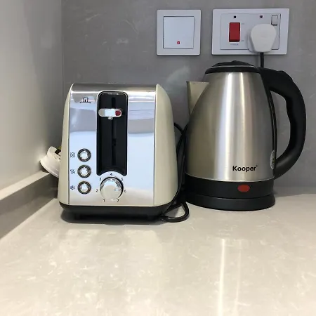 By Promenade And * スリーマ