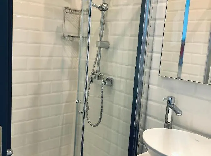 By Promenade And Слима