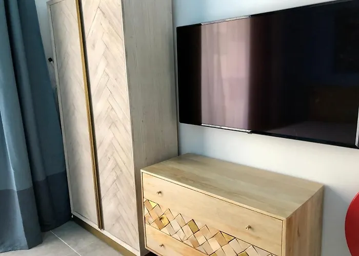 By Promenade And Apartmán