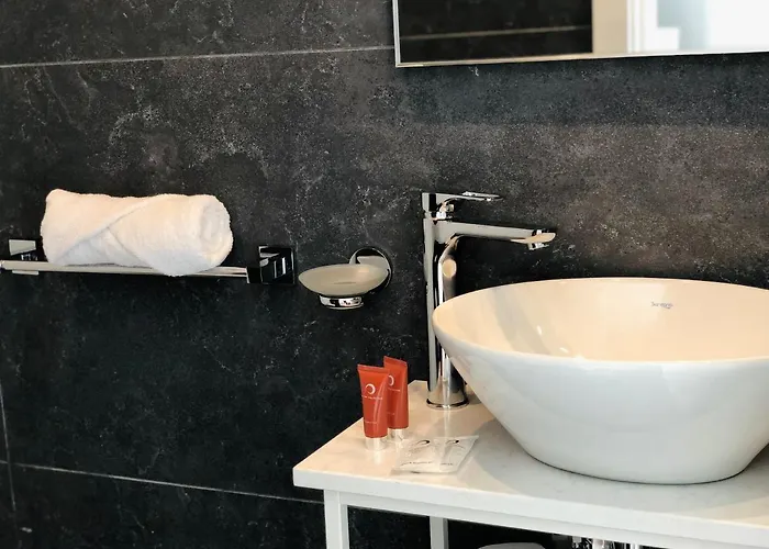 By Promenade And Слима